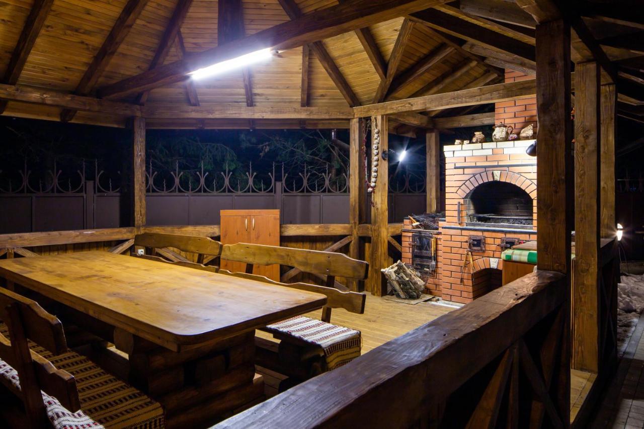 Villa Bambetli à Tatariv Extérieur photo